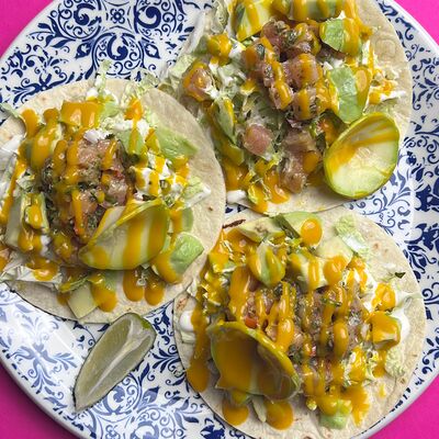 Тако с острым тунцом в Pico Taqueria по цене 750 ₽