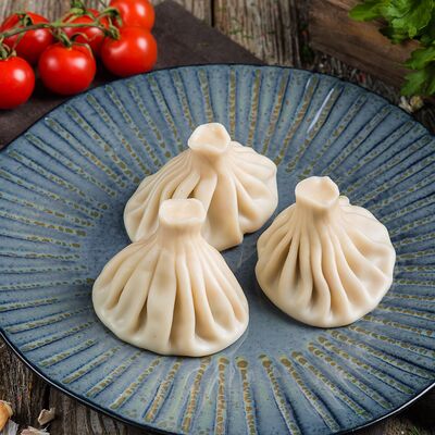 Хинкали с сыром и кинзой в Пряности & Радости на Васильевском по цене 150