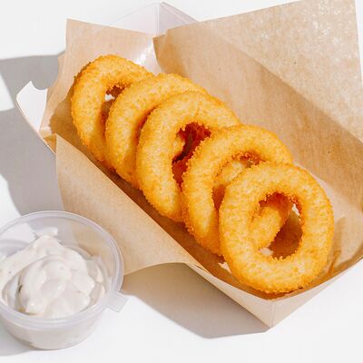 Луковые кольца с соусом в Курочка рядом по цене 159 ₽