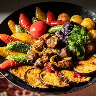 Садж из баранины в Шашлык Хауз по цене 1800 ₽