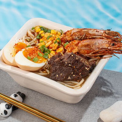 Дошик Deluxe в Nemo по цене 980 ₽