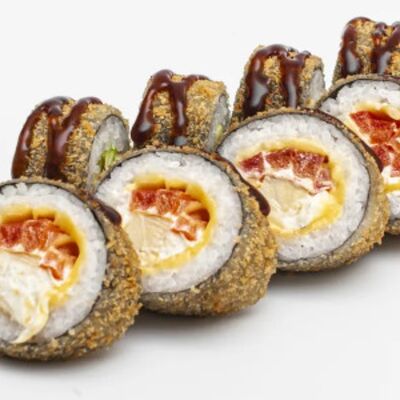 Чикен темпура в Лютые роллы по цене 675 ₽