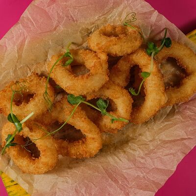 Кольца кальмара фри в Bananapizza по цене 220 ₽