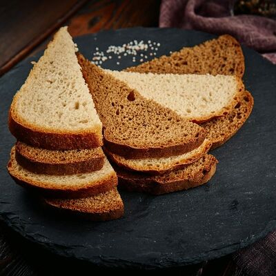 Хлеб белый в Шашлычный двор по цене 18