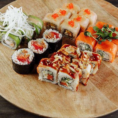 Сет Премиум в Эбби Noodles & Sushi Bar по цене 2100