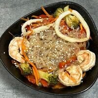 Фунчоза с морепродуктами в Art roll