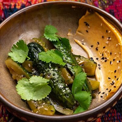 Битые огурцы, кинза, кимчи в Галки по цене 390 ₽