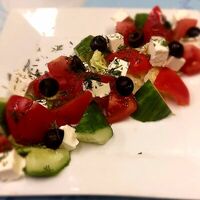 Греческий салат в Вена