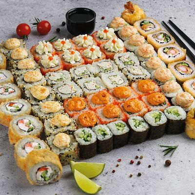 Сет Мега в SUSHIBOX по цене 2699 ₽