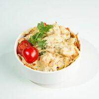 Яичная лапша карри с морепродуктами в ЁБИСАН