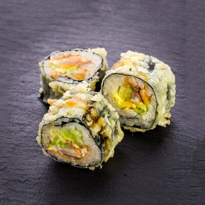 Ролл Темпура Дракон в Цветение Сакуры по цене 970 ₽