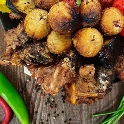 Шашлык из курицы в Шах и кебаб по цене 380 ₽