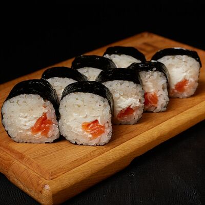 Сливочный лосось в Роллы по себестоимости по цене 363 ₽