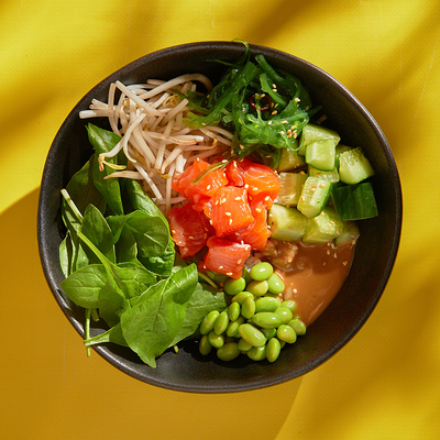 Поке с лососем и медово-кунжутным соусом в ASIATIQ Ramen-Bar по цене 820 ₽