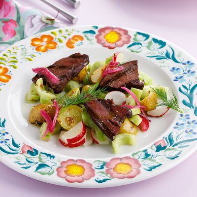 Салат с сердцем оленя в Катюша Katyusha по цене 550