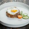 Бифштекс из свинины и говядины с яйцом в Люблин по цене 410