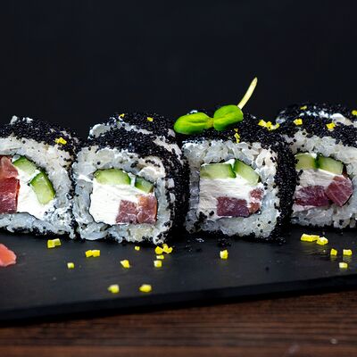 Ролл с тунцом в Vazzabi по цене 780 ₽