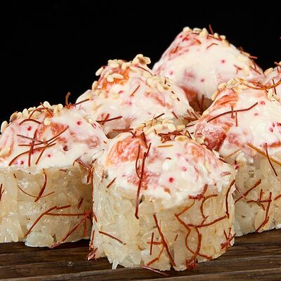 Лава с лососем и креветкой в Полтора тигра по цене 830