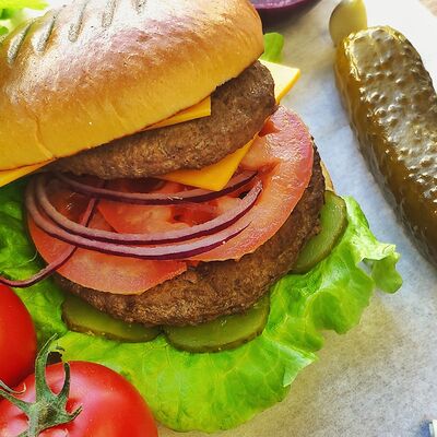 Пол бокс бургер в Пол бокс по цене 857 ₽