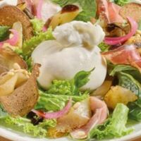 Insalata con burrata e pera в Папалео