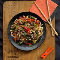 Wok c говядиной в Сушильная