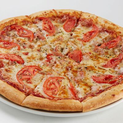 Прошутто и Фунги 33см в Casa Della Pizza по цене 750 ₽