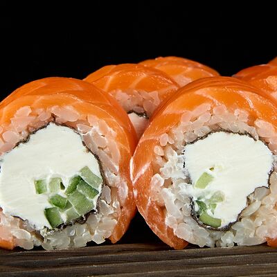 Филадельфия с огурцомв Полтора тигра по цене 1200