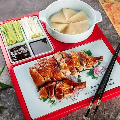 Утка по-пекински в Китайский фонарик по цене 900 ₽