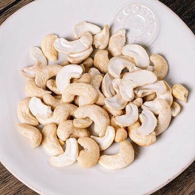 Кешью в Christian по цене 400 ₽