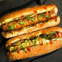Хот-дог Classic в Black coffee & GRILL na Avtozavode