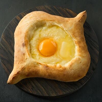 Хачапури по-аджарскив Crazy Brothers по цене 610 ₽