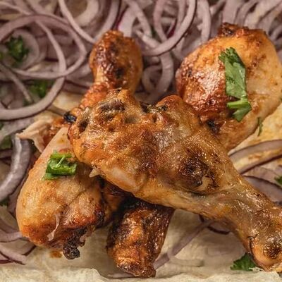 Шашлык из куриной голени в Уголок вкуса по цене 460 ₽