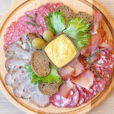 Мясное плато в Caffe del centrale по цене 1287 ₽