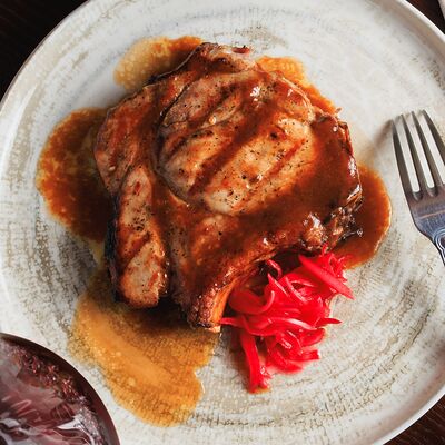 Свиная корейка гриль в Дева по цене 830 ₽