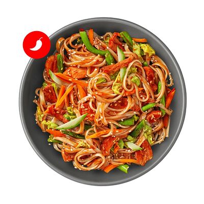 Пекин-ВОК с уткой в перечно-устричном соусе и яичной лапшой в MYBOX по цене 495 ₽