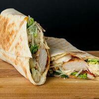 Шаурма Цезарь с курицей в МАНГАЛКОФЕ