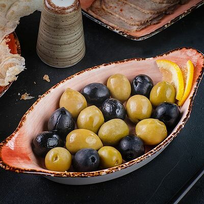 Оливки и маслины в Лаваш 1 по цене 780 ₽