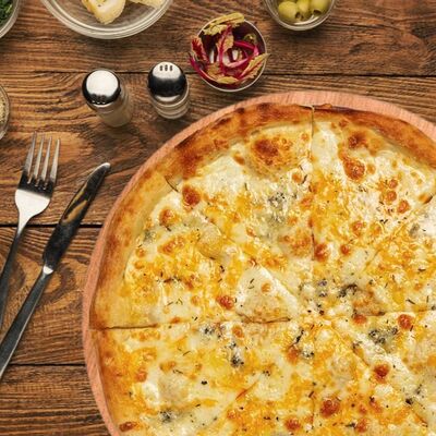 Четыре сыра в Блинная по цене 850 ₽