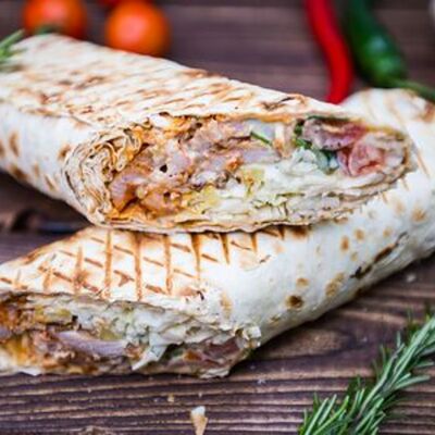 Мини-шаурма со свининой в Вкус и Аромат по цене 282 ₽