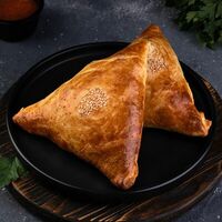 Самса с говядиной в Шаурма&Донер Сити