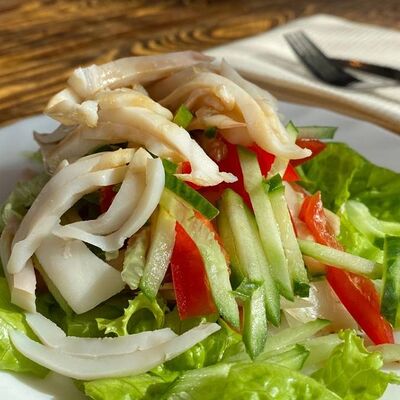 Валери с кальмаром в Хуторок по цене 290 ₽