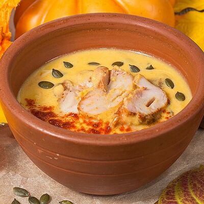 Тыквенный крем-суп с цыпленком на гриле в Мушмула по цене 369