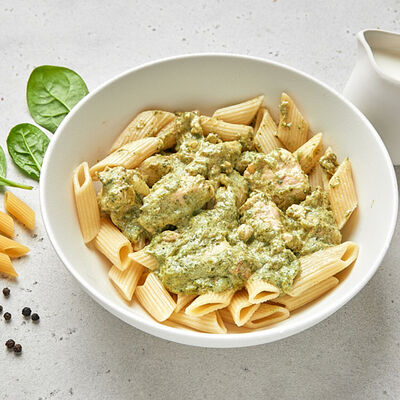 Паста с курицей и шпинатом в Штолле по цене 349 ₽