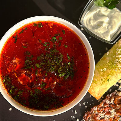 Борщ по-итальянски с бекономв YO! PIZZA по цене 490 ₽