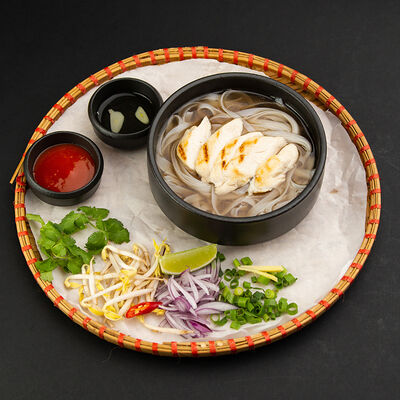 Фо Га в Pho Tom по цене 370 ₽