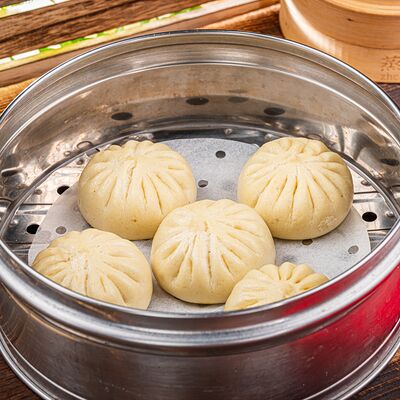 Баоцзы с овощами в J.Z. Peking Duck по цене 830 ₽