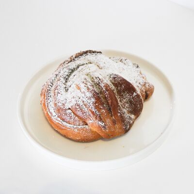 Булочка с корицей в Тутуже по цене 65 ₽