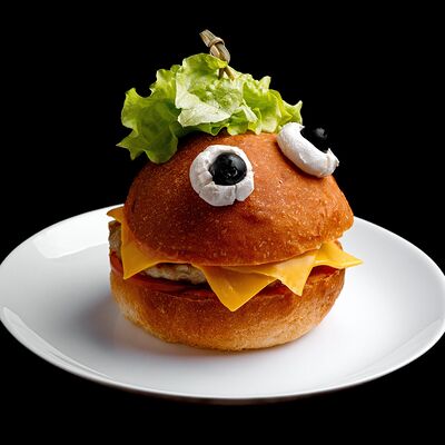 Чизбургер в Ролл Маркет по цене 389