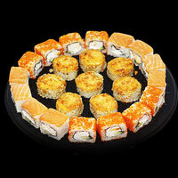 Сет Золотая осень в Sushi Maximum