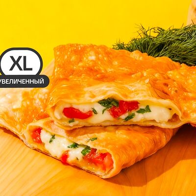Чебурку с сыром, помидорами и зеленью XL в Чебурекми по цене 310 ₽